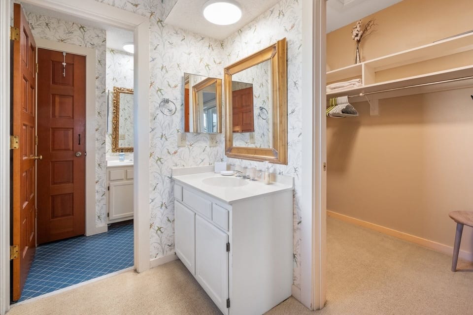 Come And Enjoy Days To Remember! 4 Bedroom Villa by Peace Vacations Apartment in South Carolina