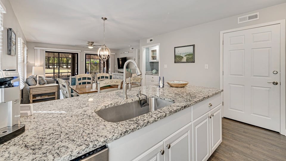 Condo, 2 Bedrooms | Private kitchen | Coffee/tea maker, fridge, oven, toaster