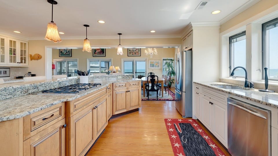 House, Multiple Bedrooms | Private kitchen | Coffee/tea maker, fridge, oven, toaster