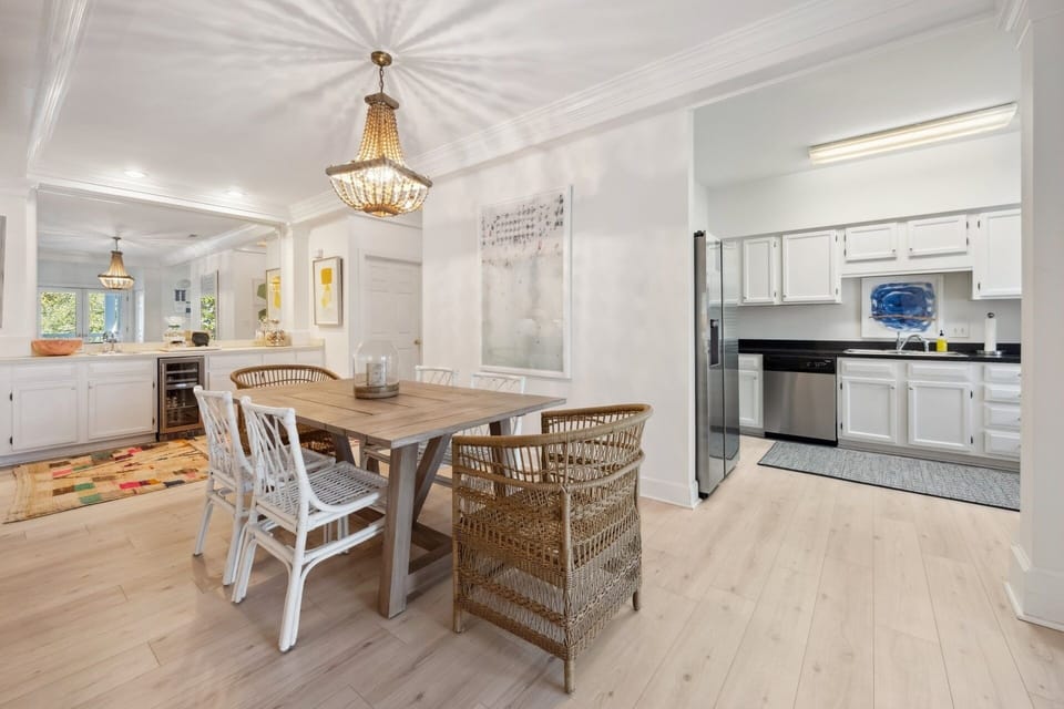 Condo, 3 Bedrooms | Dining