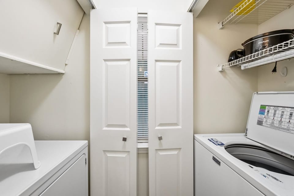 Condo, 2 Bedrooms | Interior