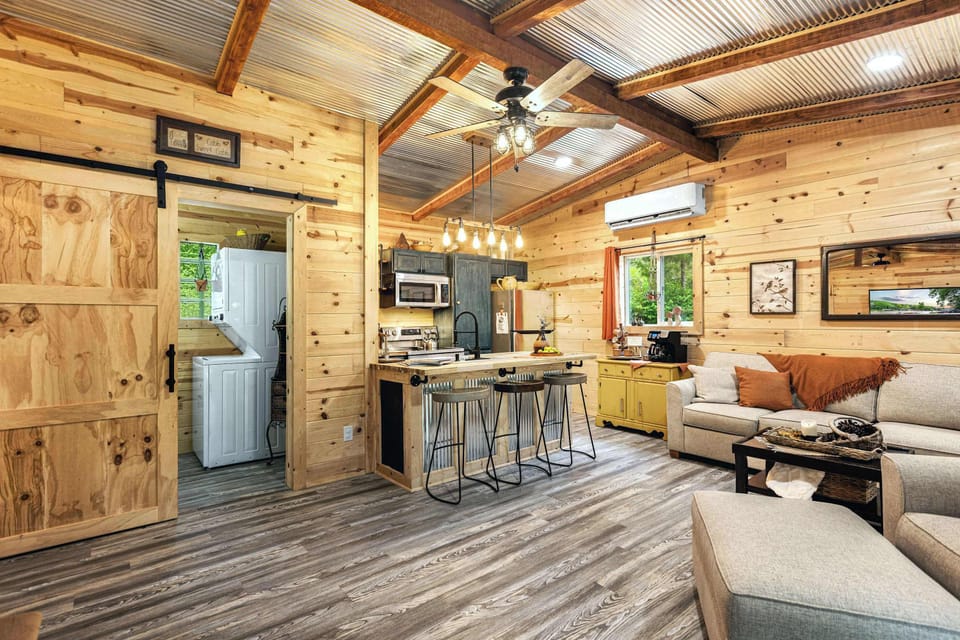 Cabin, Multiple Beds, Kitchen (Cozy Cove Cabin) | Living area | 42-inch flat-screen TV with digital channels