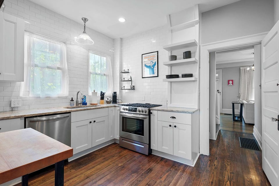 House, Multiple Beds, Balcony | Private kitchen | Coffee/tea maker