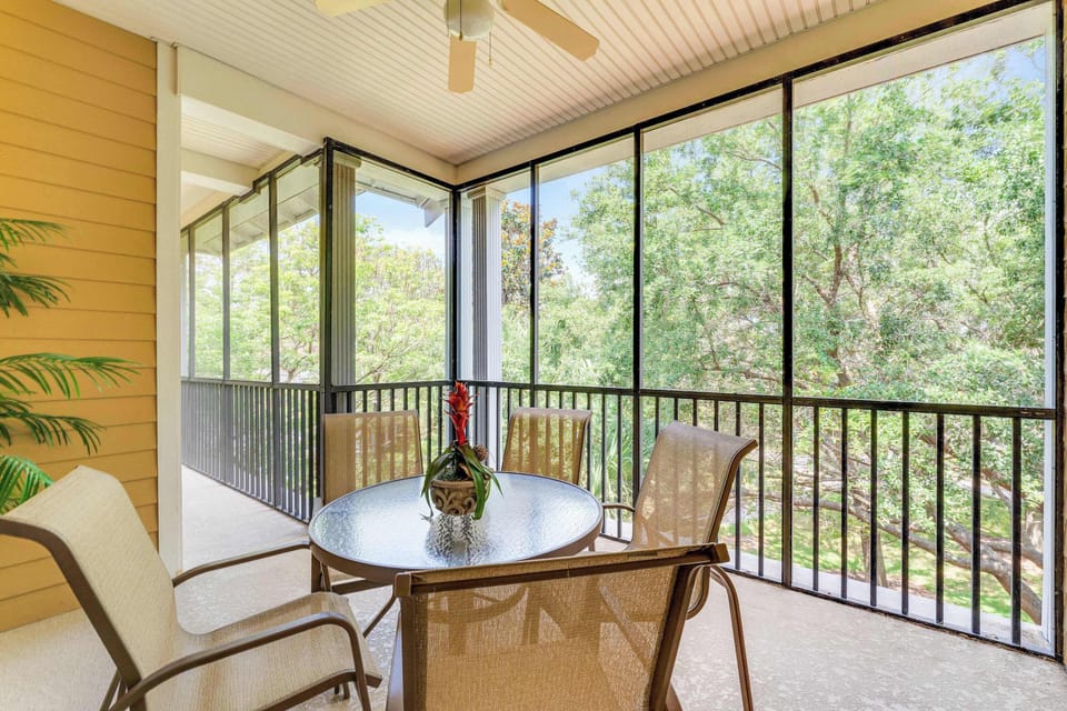 Townhome, Multiple Beds, Pool Access, City View (Timeless Magic at Bahama Bay) | Outdoor dining