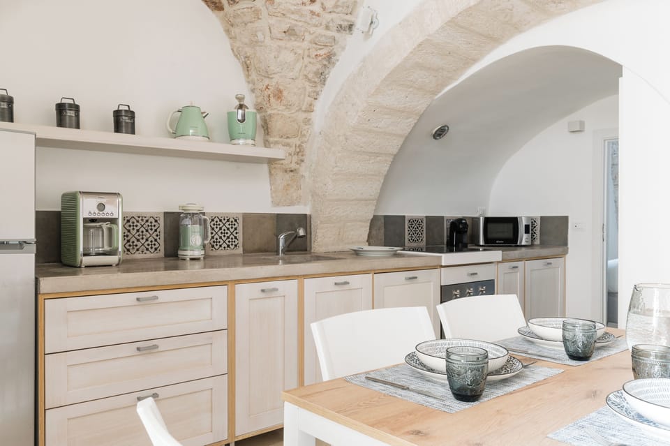 Apartment, Sea View | Private kitchenette | Highchair, cookware/dishes/utensils