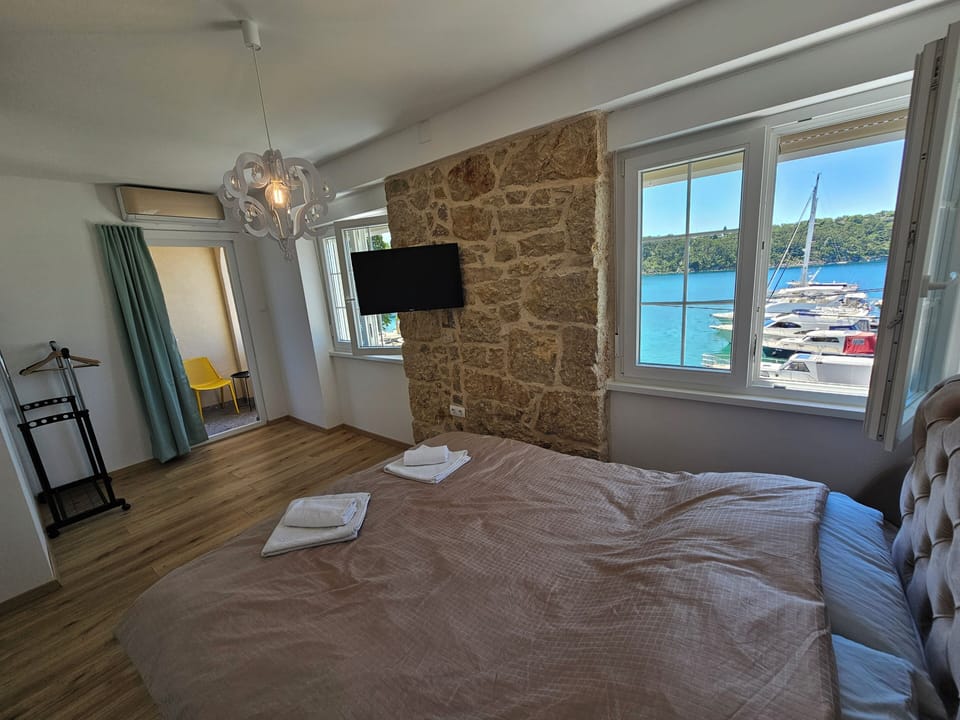 Double Room | Soundproofing, free WiFi
