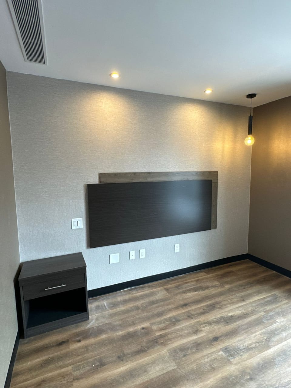 Standard Room | 1 bedroom, laptop workspace, free WiFi