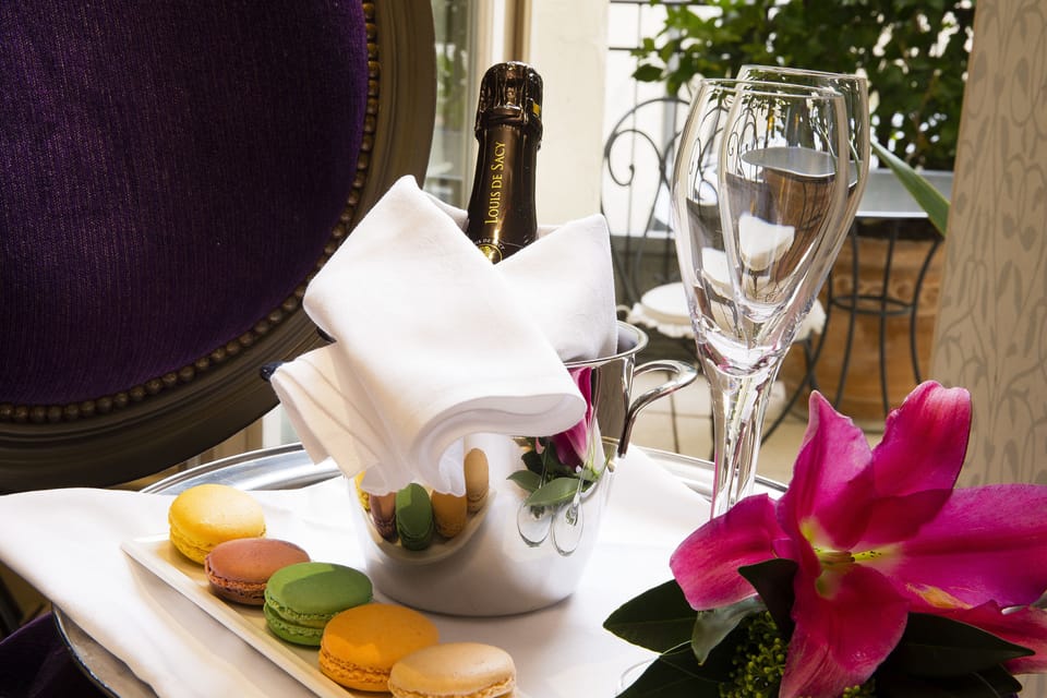 Room service - dining
