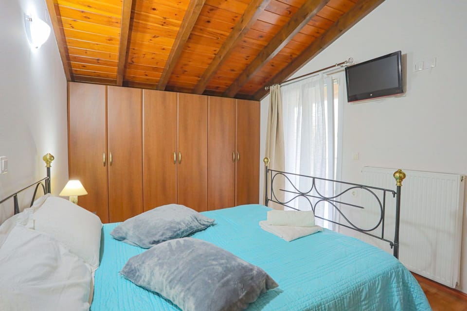 Jokos House in Roda With 2 Bedrooms and 2 Bathrooms House in Roda