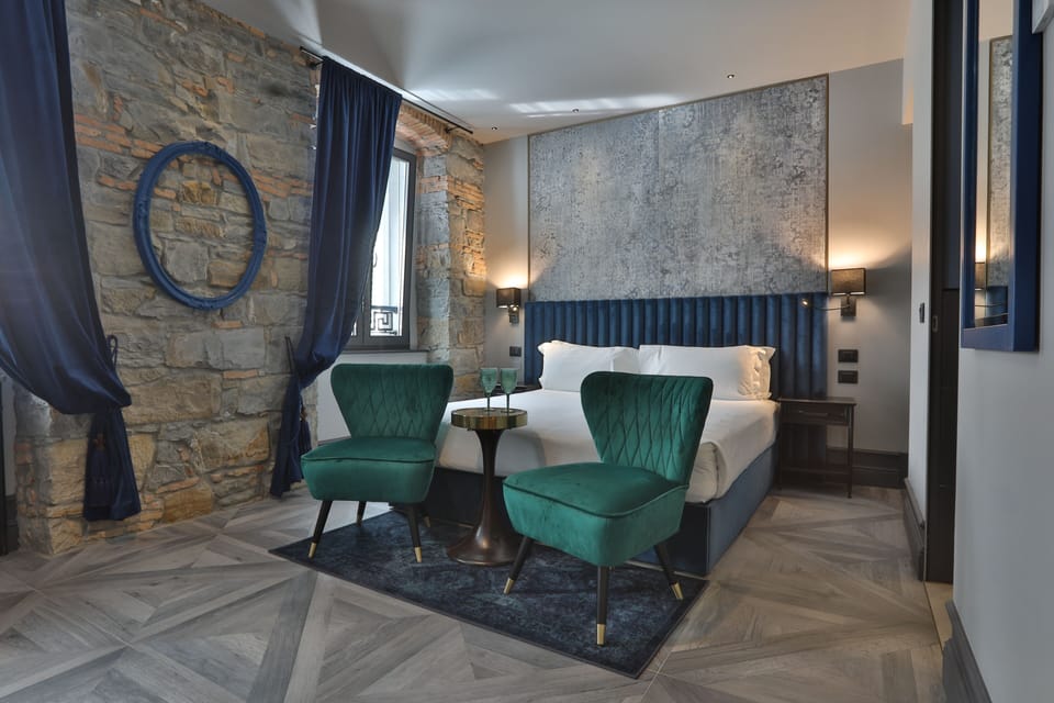 Superior Double or Twin Room | Minibar, soundproofing, iron/ironing board, free WiFi