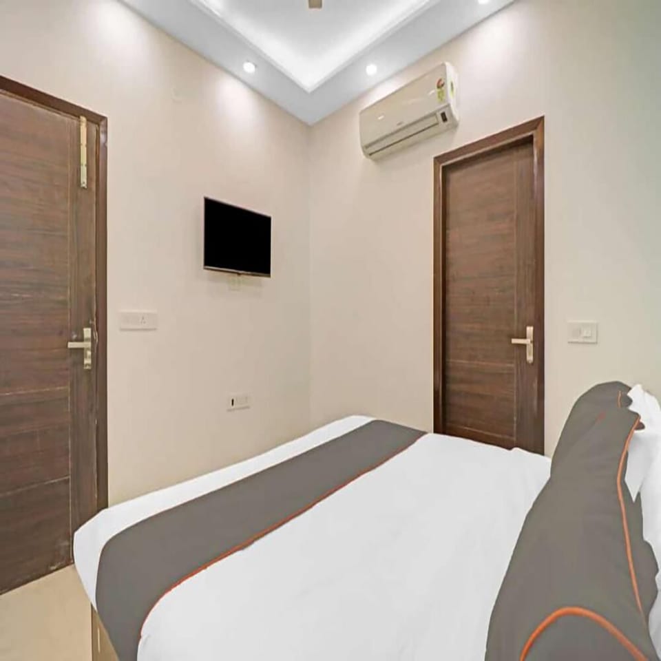 Standard Double Room | Free WiFi
