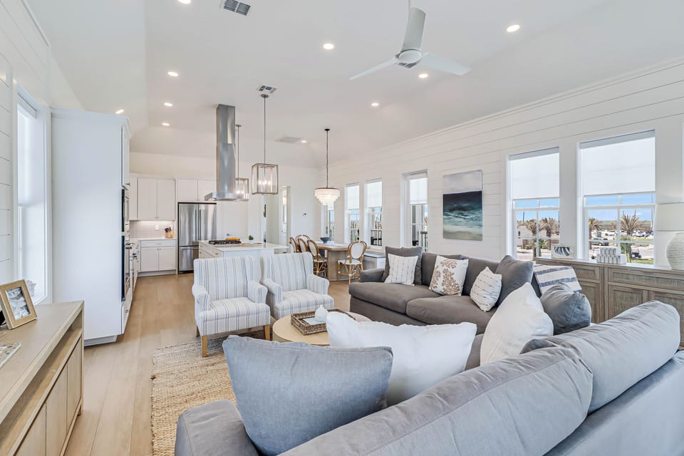 House (4 Bedrooms) | Interior