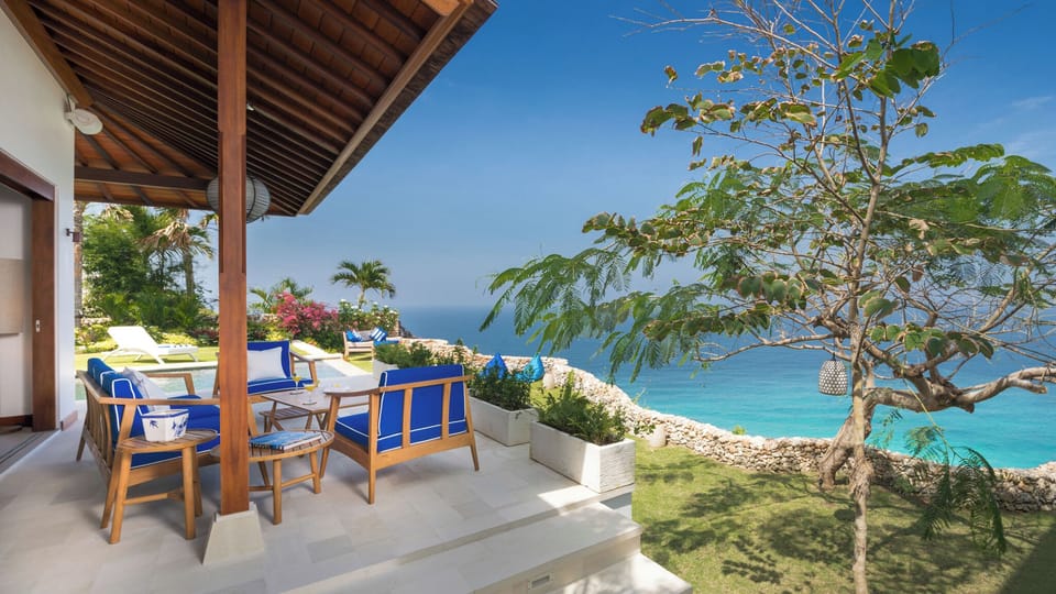 Luxury Villa, Beach View, Beachfront | Free WiFi