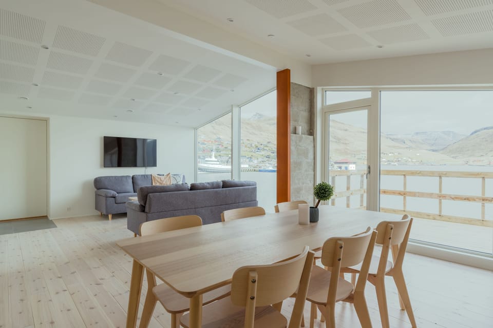 Panoramic Apartment | Living area | 43-inch TV with digital channels