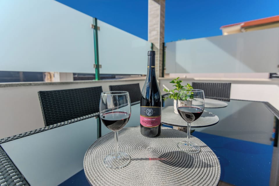 Comfort Apartment | Terrace/patio