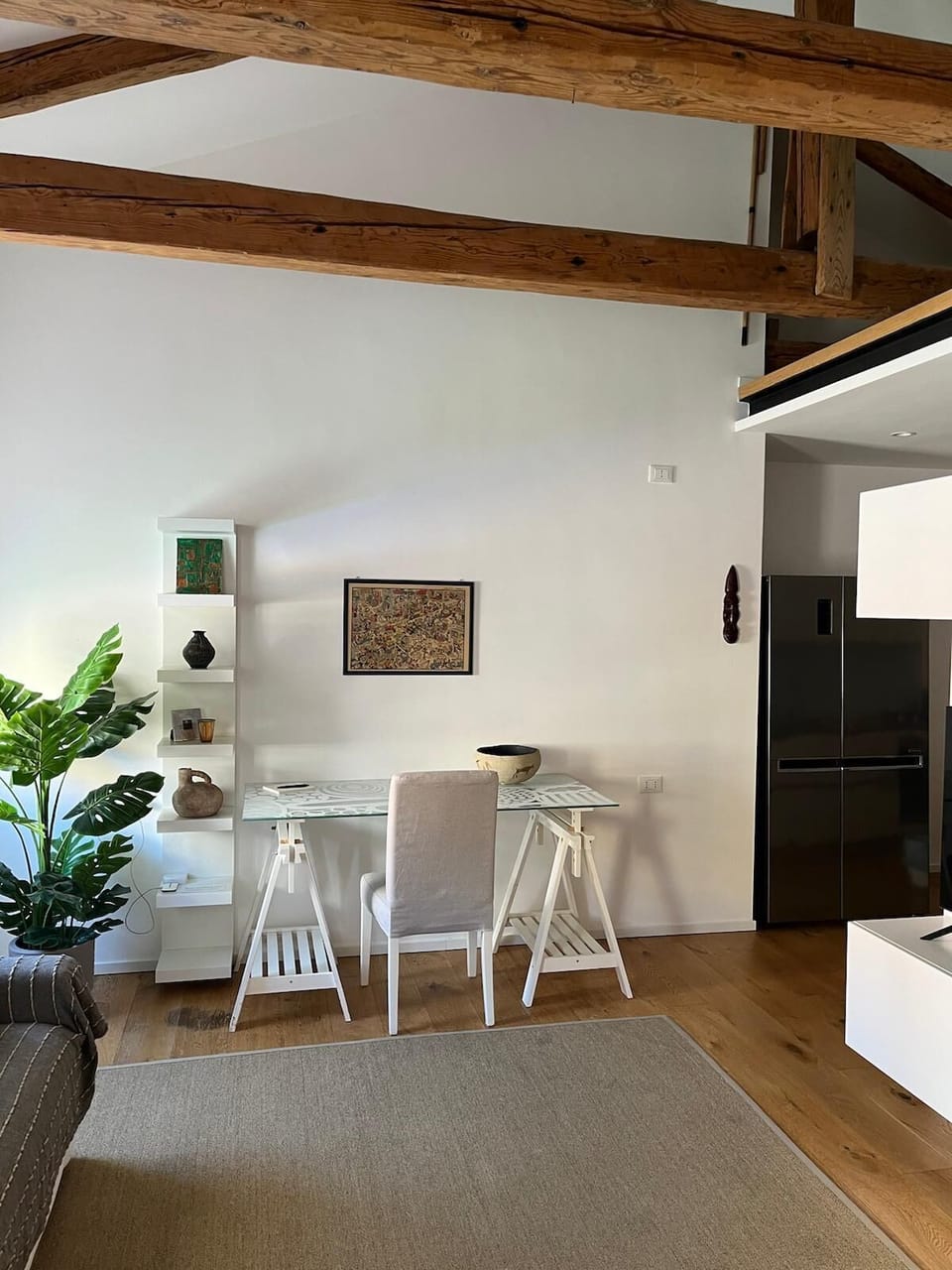 Comfort Apartment, Canal View | Living area | 50-inch Smart TV with digital channels