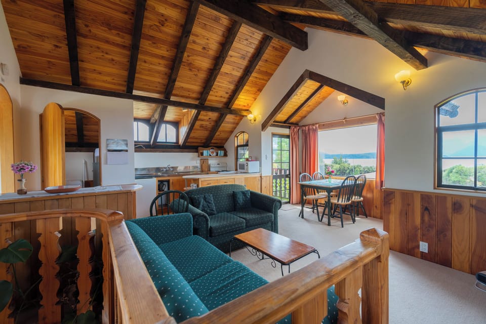 Classic Chalet | Living area