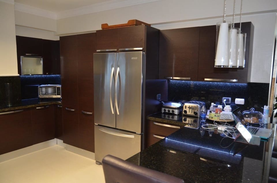 Apartment, 3 Bedrooms | Private kitchenette | Refrigerator (on request), microwave (on request)