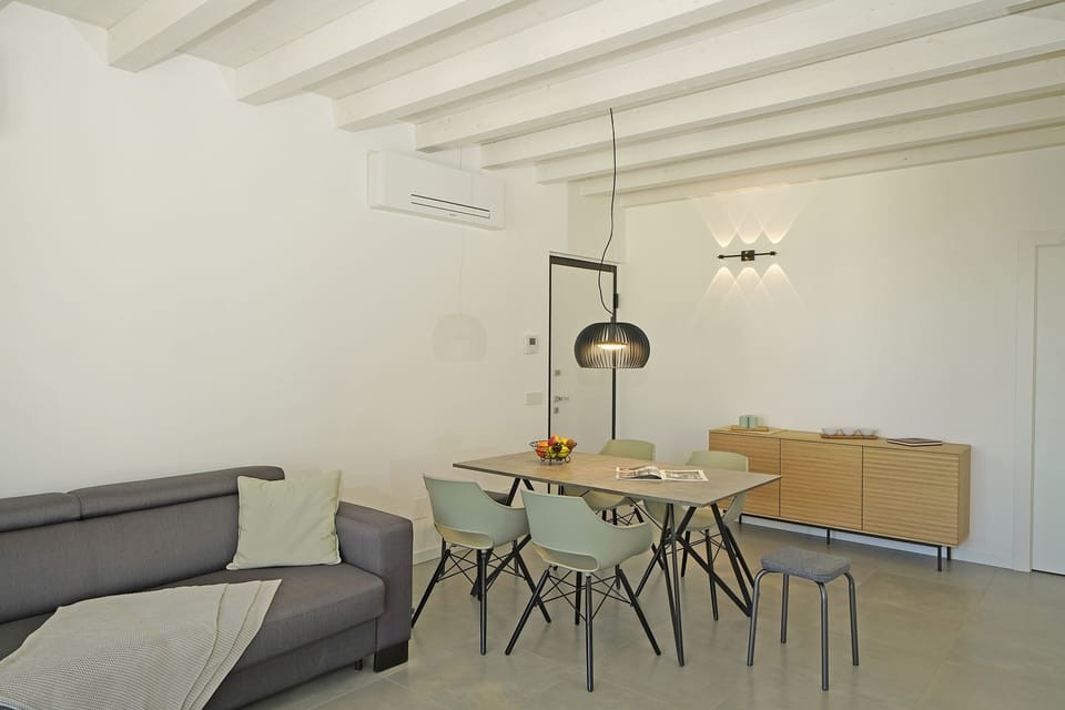 Apartment | Living area | TV