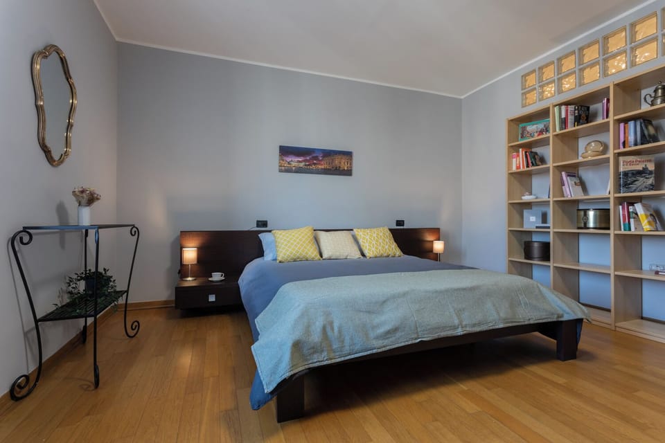 Apartment | 1 bedroom, iron/ironing board, cribs (surcharge), WiFi (free)