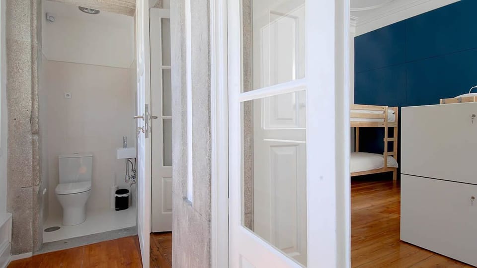 Shower, rainfall showerhead, hair dryer, towels