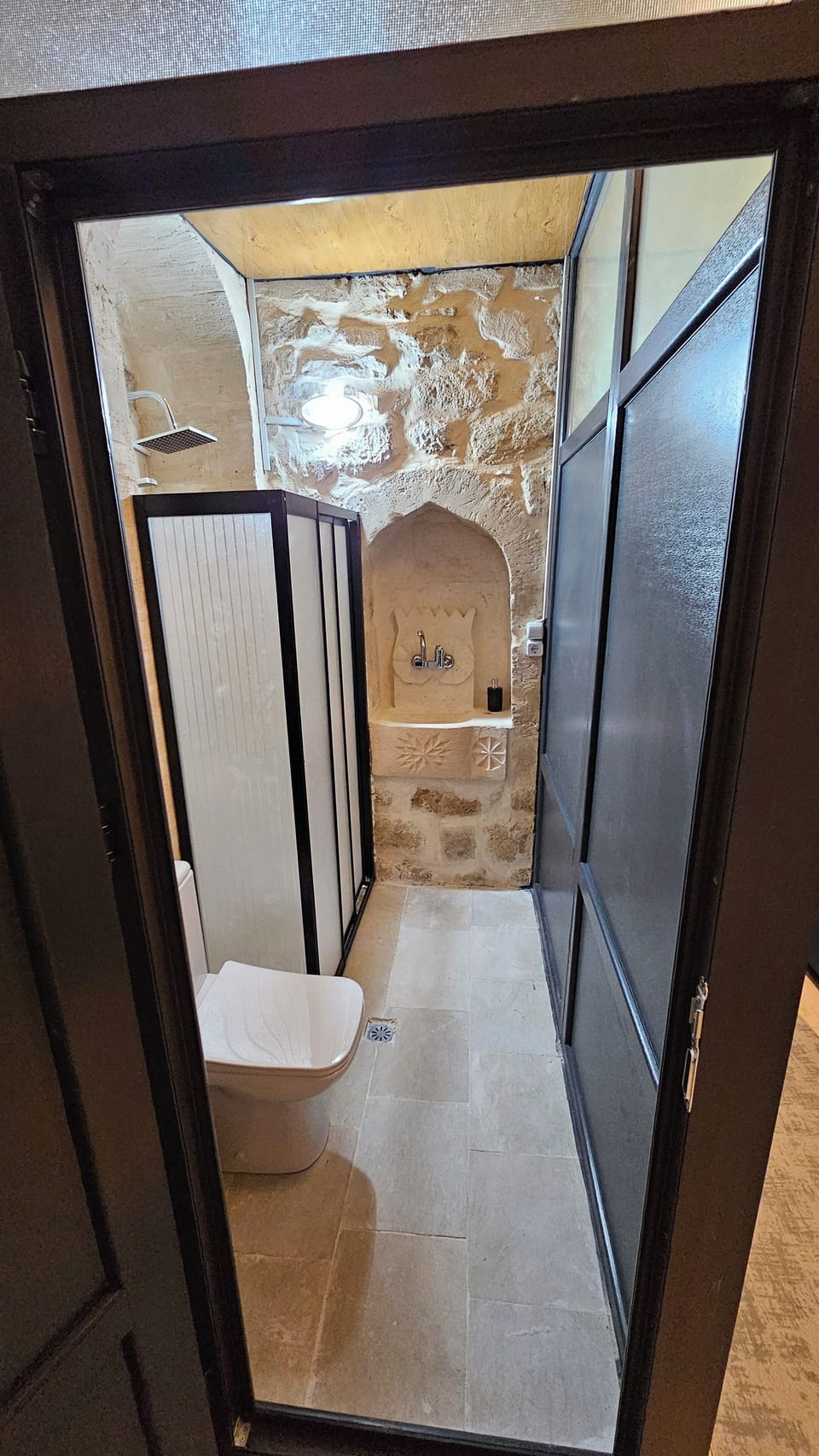 Comfort Quadruple Room | Bathroom | Hair dryer, slippers, towels, soap