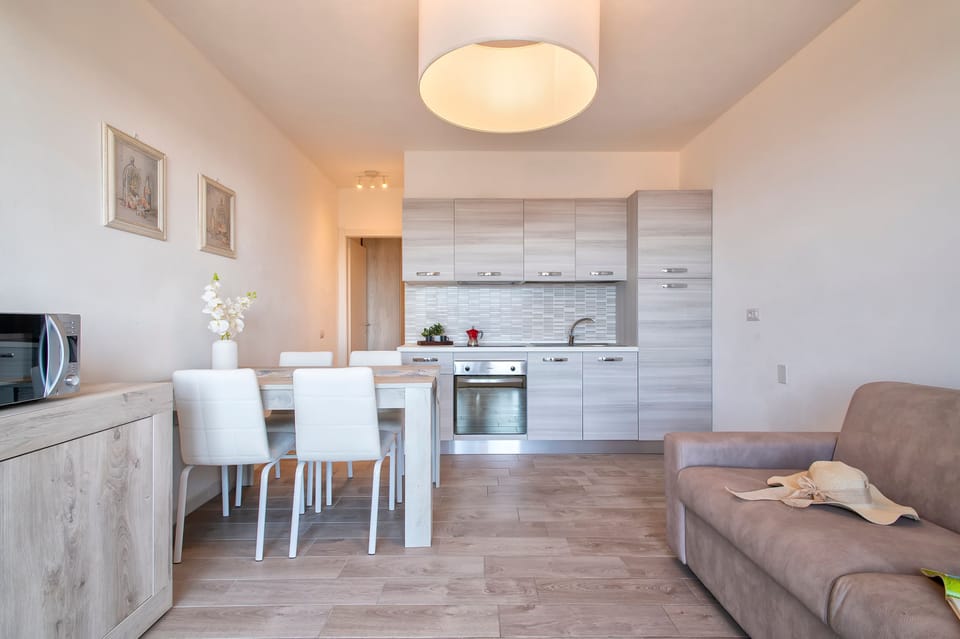 House | 1 bedroom