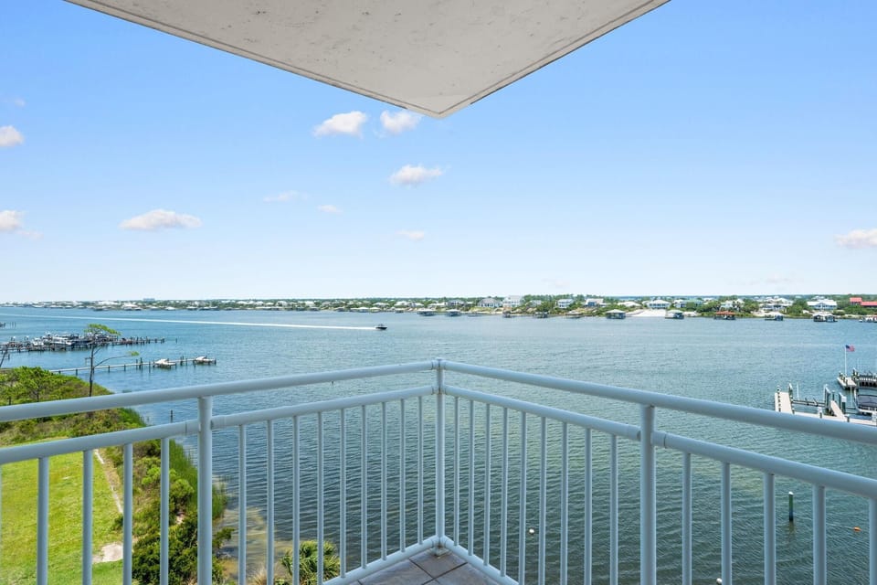 Condo, Multiple Beds (SeaSpray Riverside 611) | Property grounds