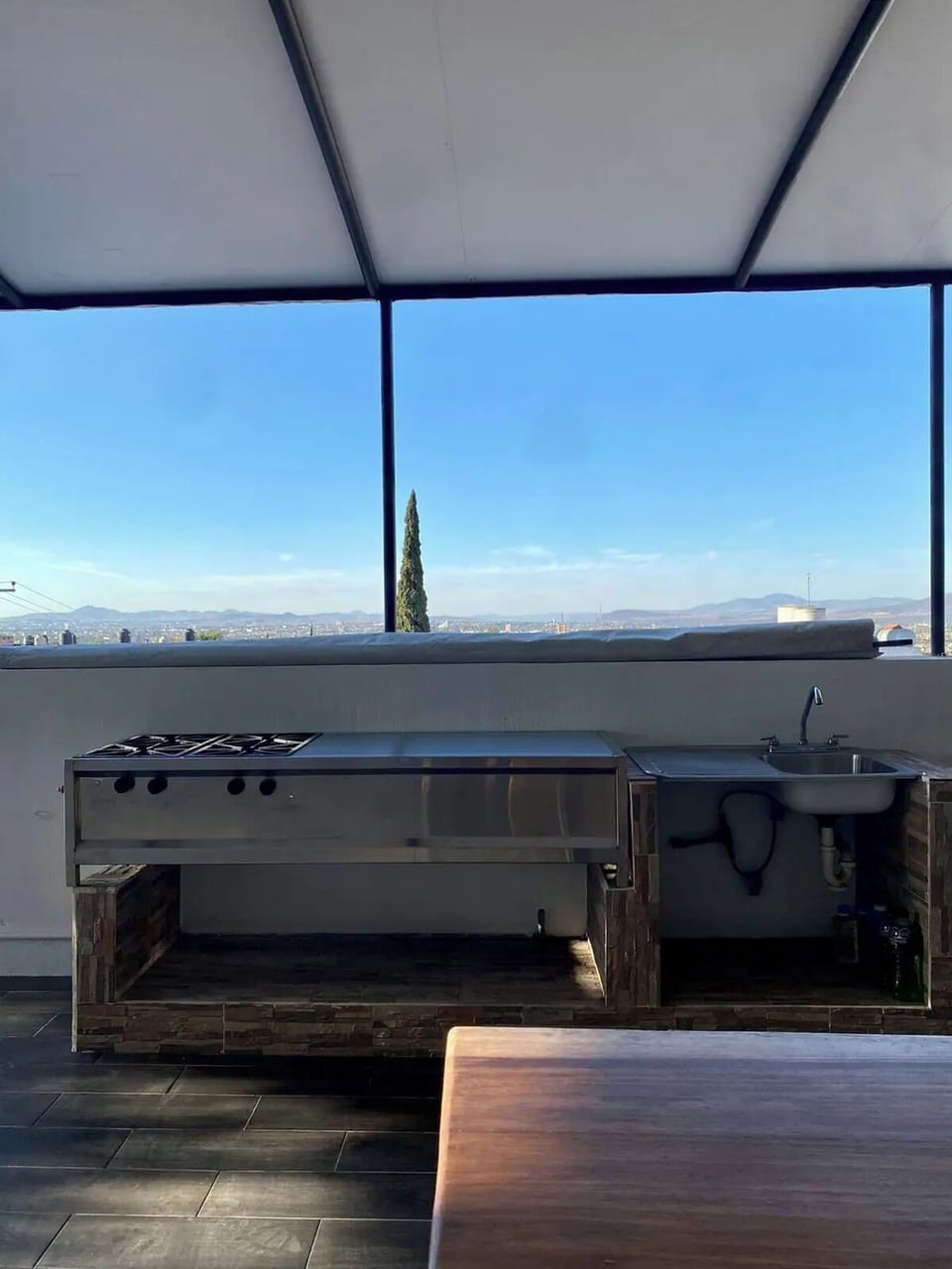 Apartment, Multiple Beds, Kitchenette, City View | Private kitchen | Fridge, microwave, oven, dishwasher