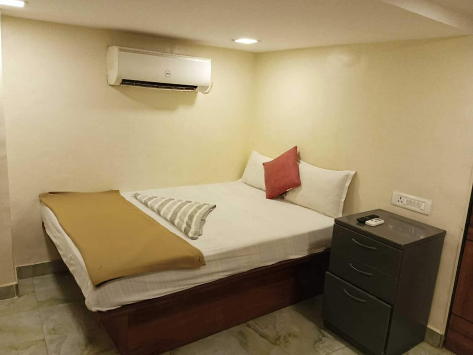 Standard Room | Hypo-allergenic bedding, free WiFi, bed sheets