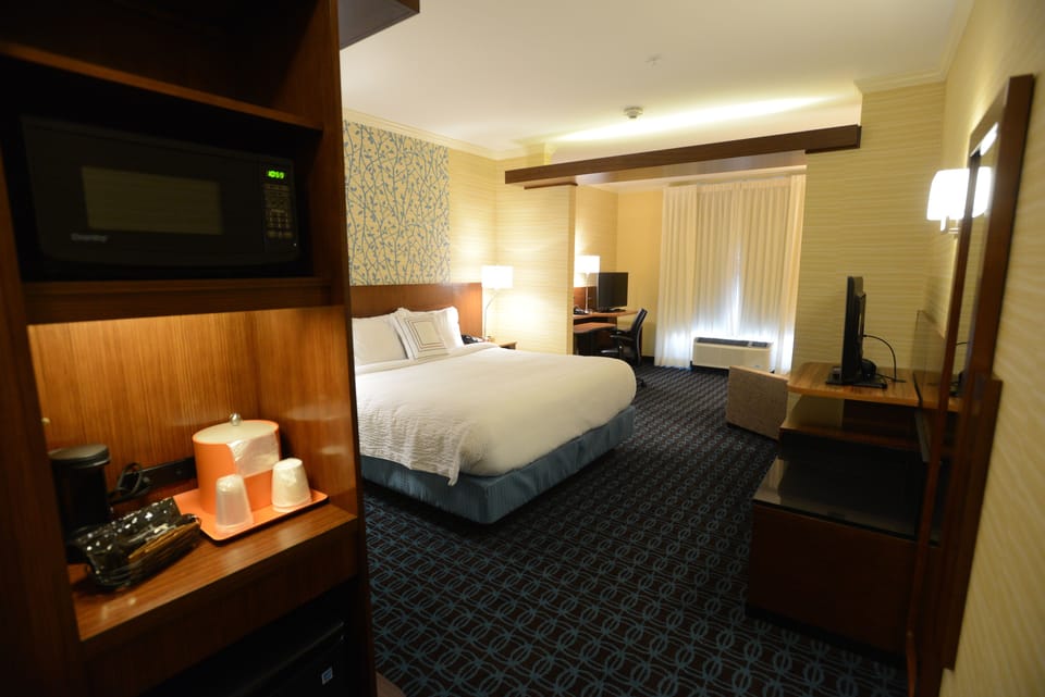 In-room safe, desk, laptop workspace, iron/ironing board