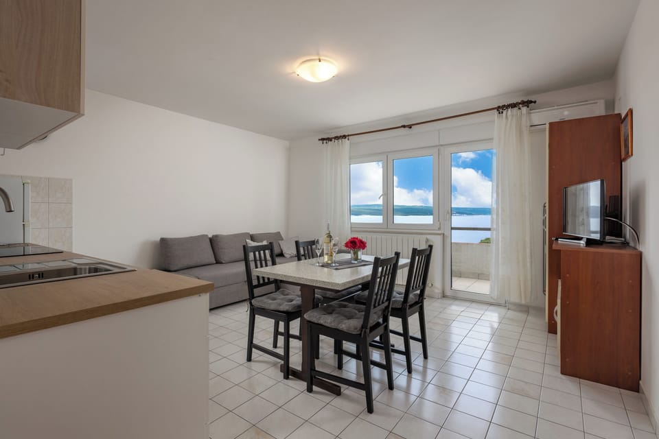 Standard Apartment, 1 Bedroom, Balcony (Sea View Apartment Neti) | Interior