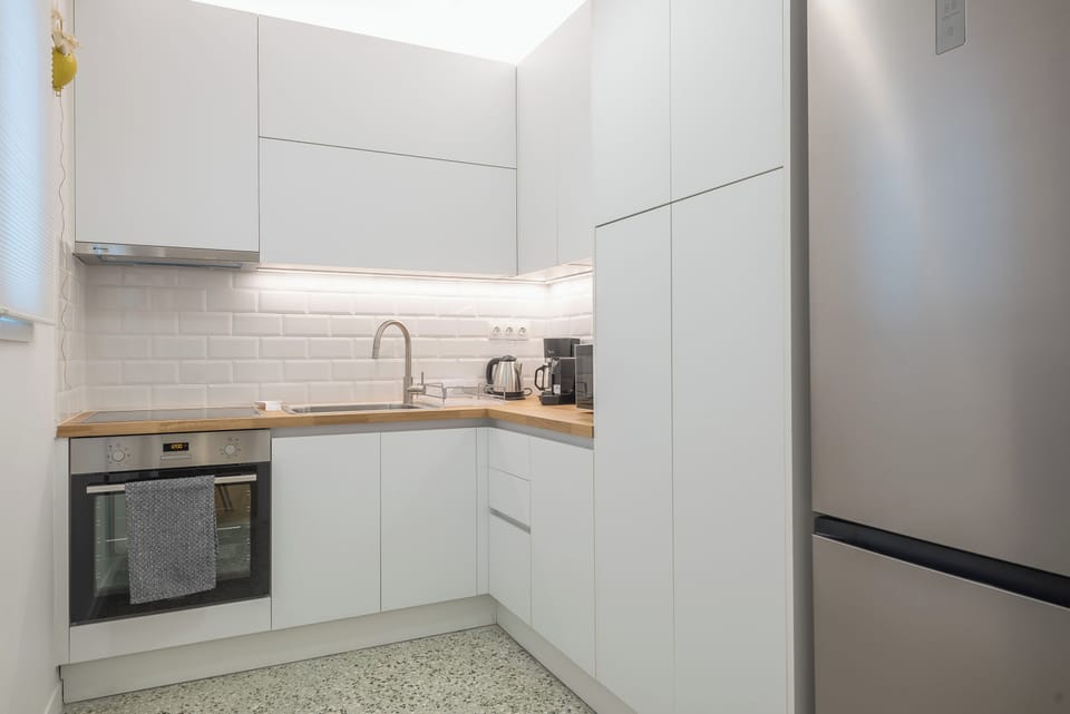 Comfort Apartment, City View | Private kitchen | Espresso maker, coffee/tea maker, electric kettle