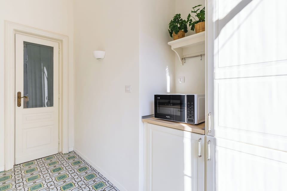 Apartment | Private kitchen | Fridge, microwave, stovetop, dishwasher