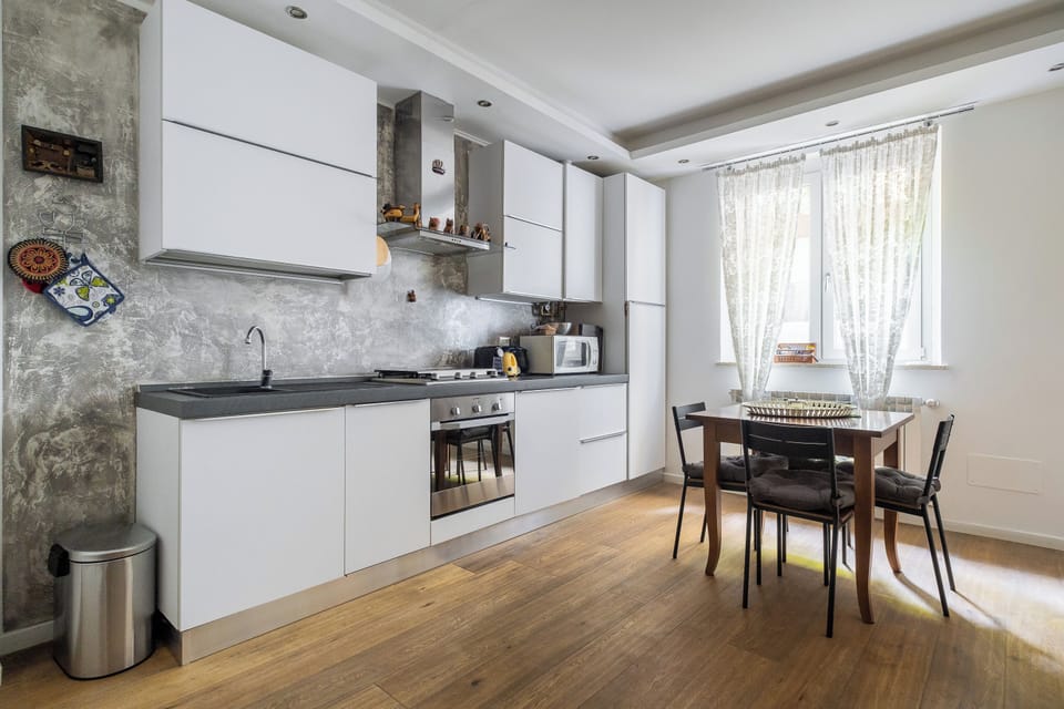 Apartment | Private kitchen | Full-size fridge, microwave, oven, stovetop