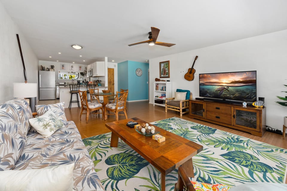 Condo, Multiple Beds (Keauhou Punahele#E-202) | Living area