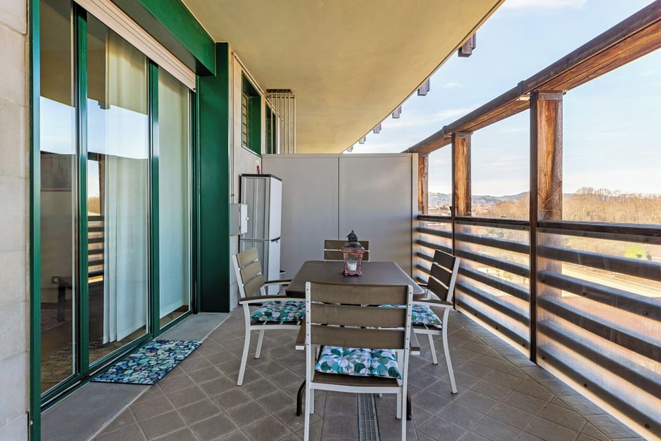 Apartment, City View | Living area | 35-inch flat-screen TV with satellite channels