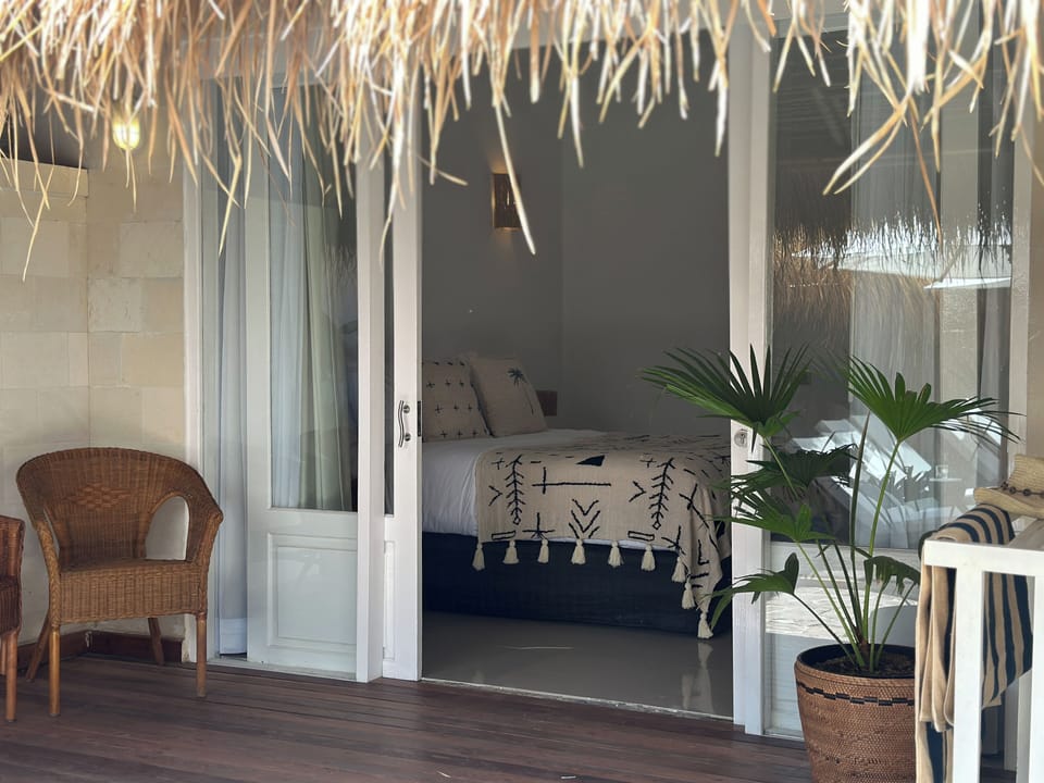 Classic Double Room, 1 Bedroom | In-room safe, blackout drapes, iron/ironing board (on request)