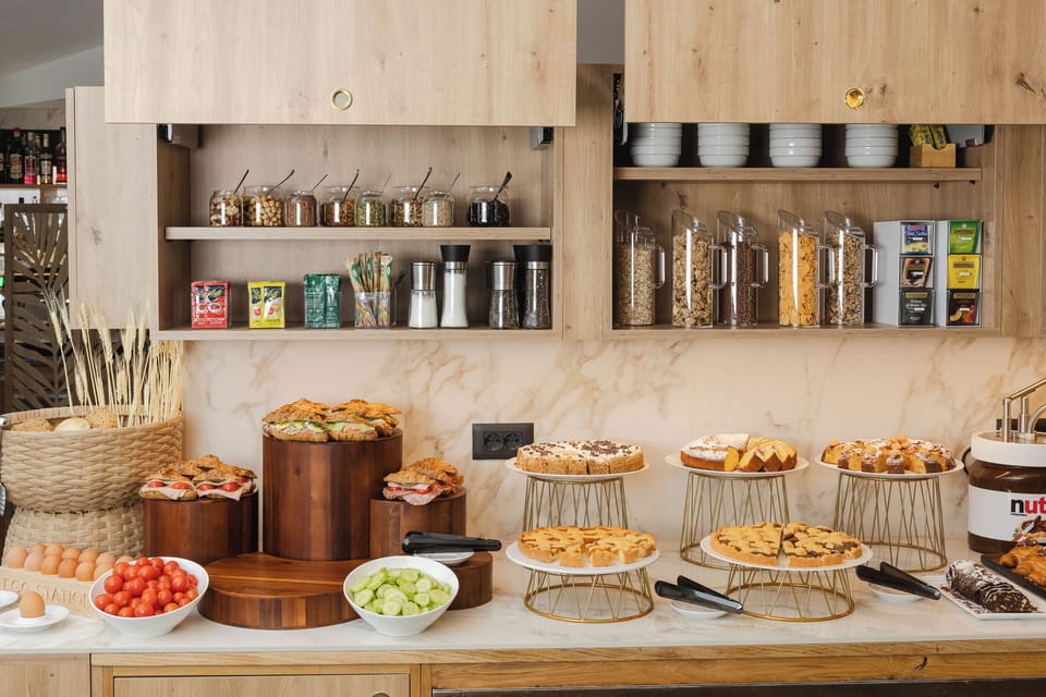 Daily continental breakfast for a fee