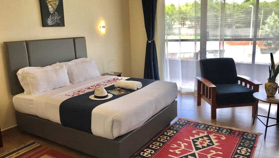 Executive Double Room, Pool View | Premium bedding, WiFi (free)
