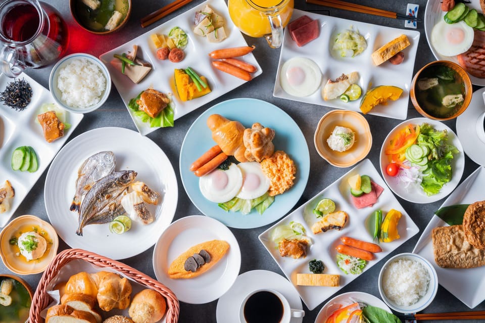 Daily buffet breakfast for a fee