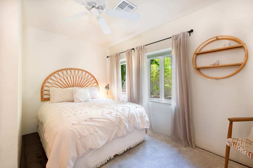 Comfort House | 6 bedrooms, WiFi (free), bed sheets