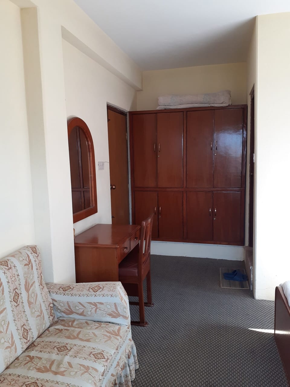 Deluxe Double Room, Mountain View | Desk, laptop workspace, free WiFi, bed sheets
