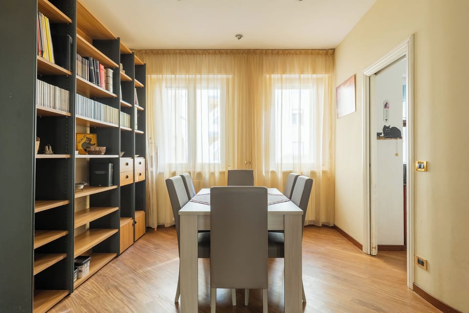 Apartment | Living area | TV