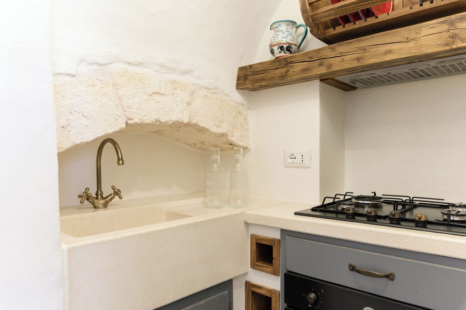 Apartment | Private kitchen | Espresso maker, dining table