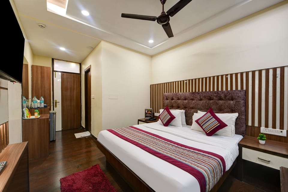 Standard Double Room | Soundproofing, free WiFi