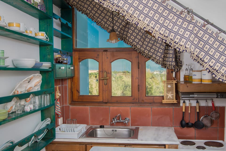 Apartment | Private kitchen | Full-size fridge, microwave, oven, stovetop