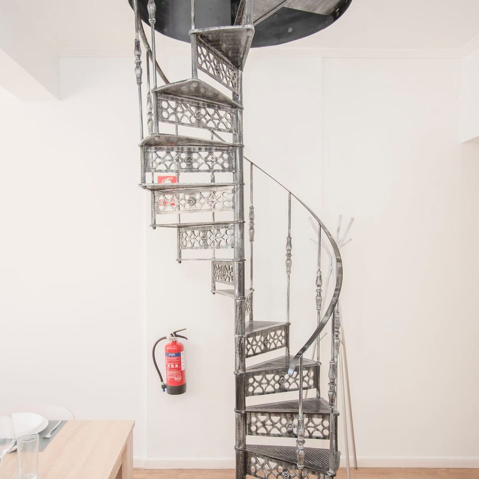 House | 2 bedrooms, desk, iron/ironing board, high-speed internet