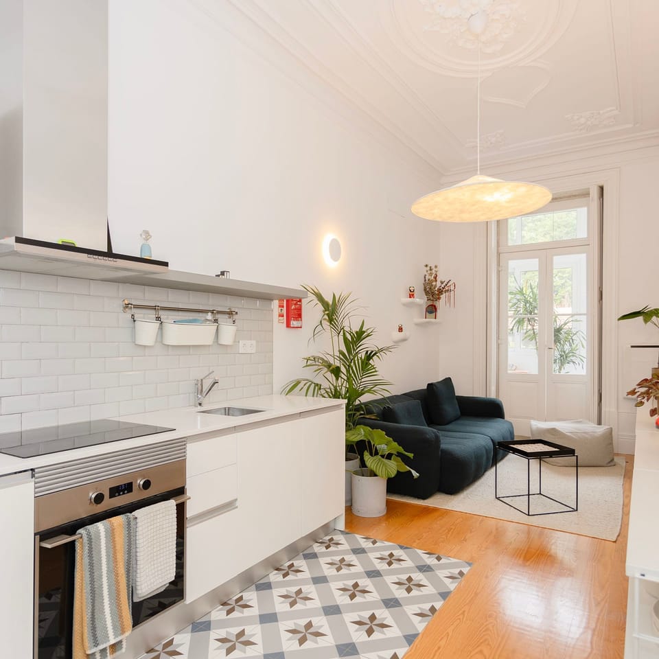 House | 2 bedrooms, desk, Internet