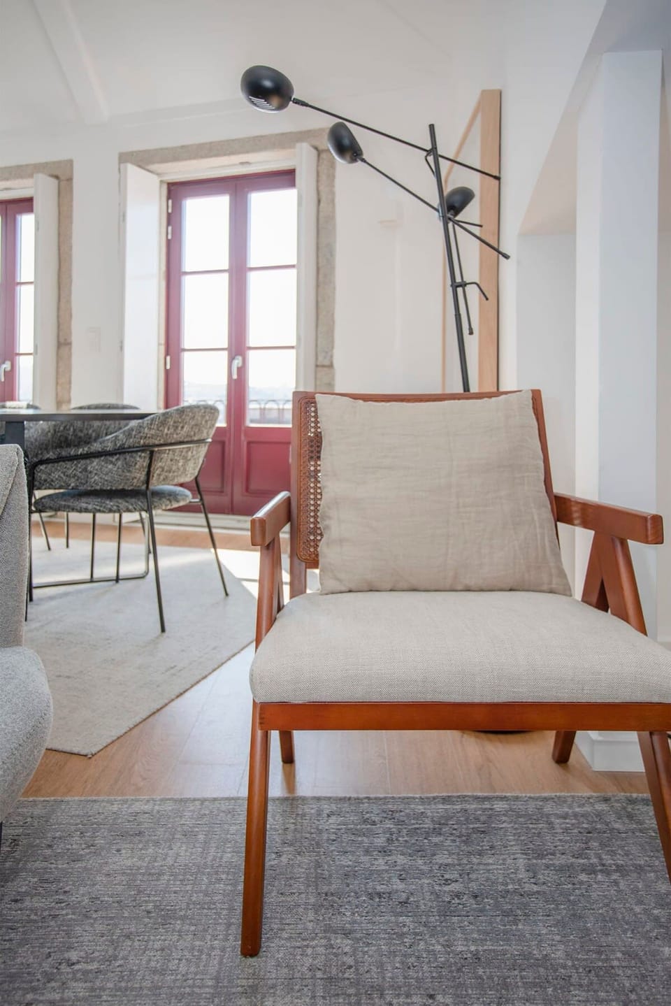 Apartment | 4 bedrooms, iron/ironing board, Internet